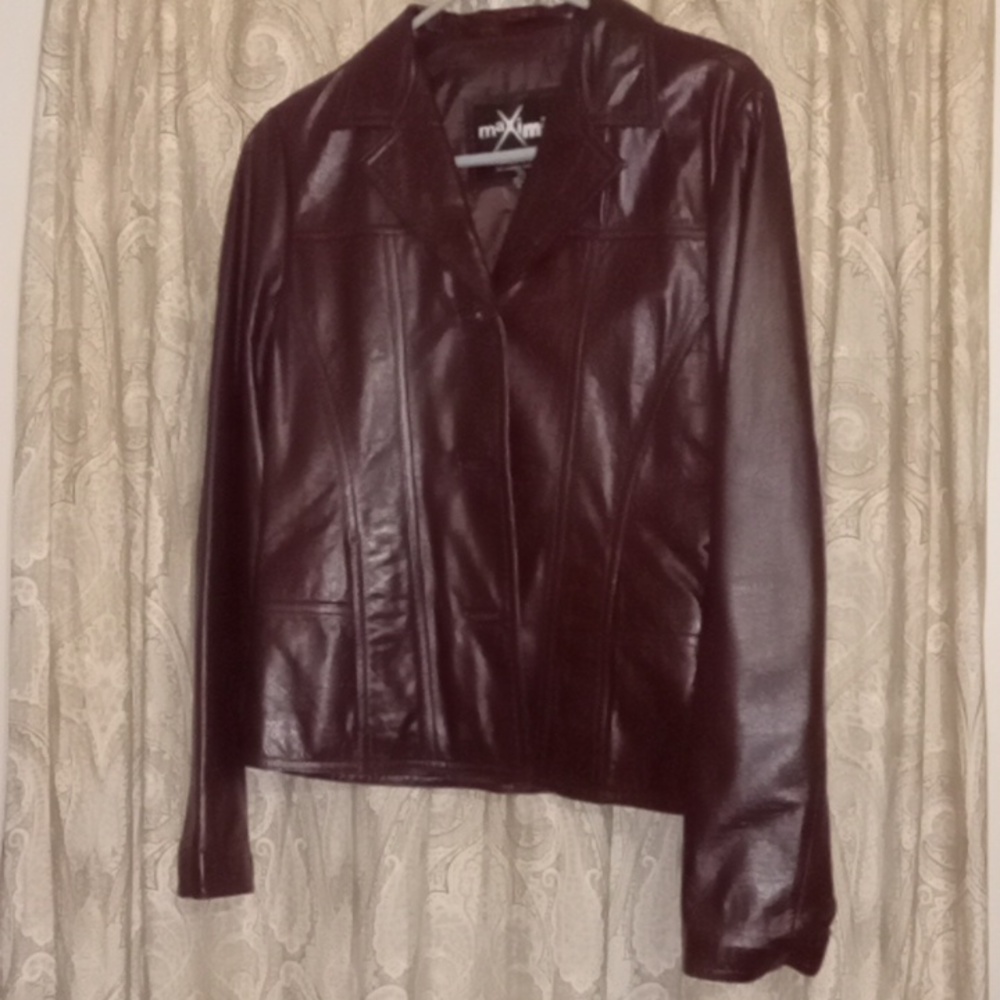 Vintage Wilson's burgundy/brown leather jacket sz medium